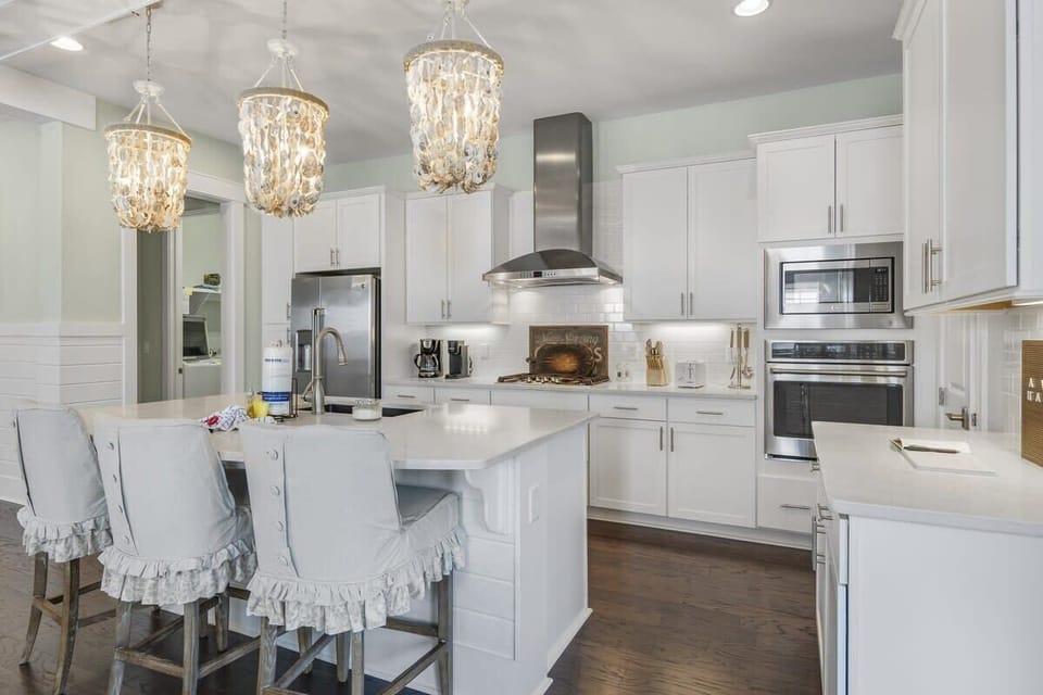 3 Breakfast Bar Stools