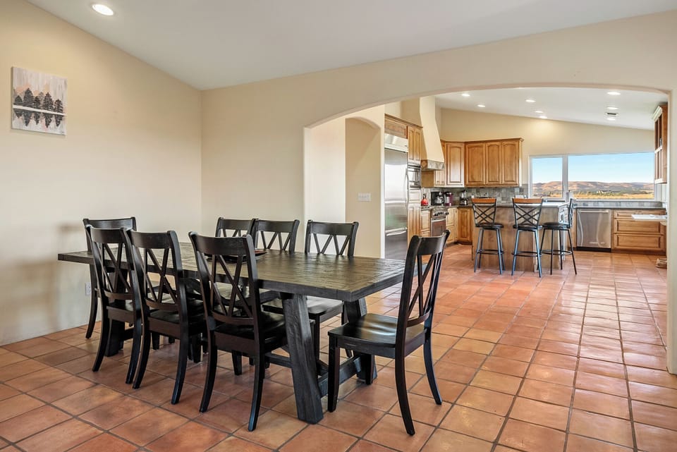 Formal Dining Room between the Living Room and Kitchen