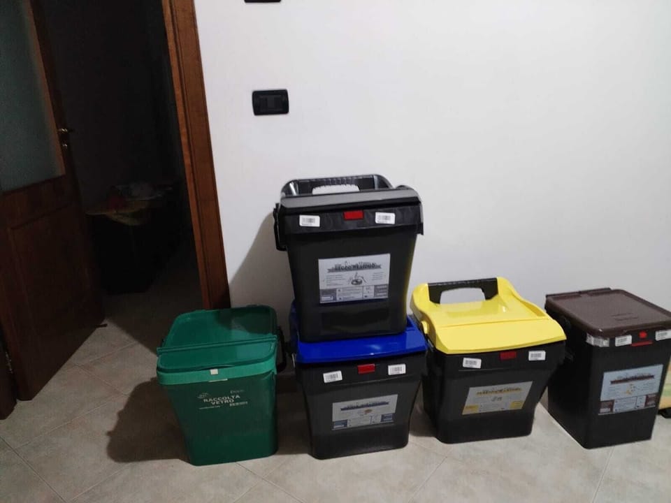 mastelli per la raccolta differenziata