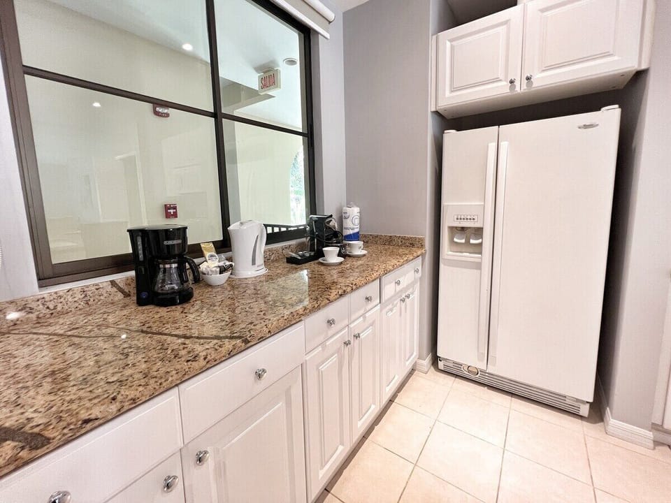 The beverage counter has a coffee maker, tea kettle and a Britt espresso machine.  We start you off with a coffee sample, some filters and sugar/sweetener, as well as some sample espresso pods.  