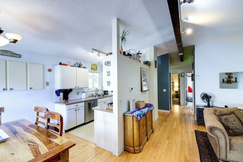 Dining Area | Main Floor