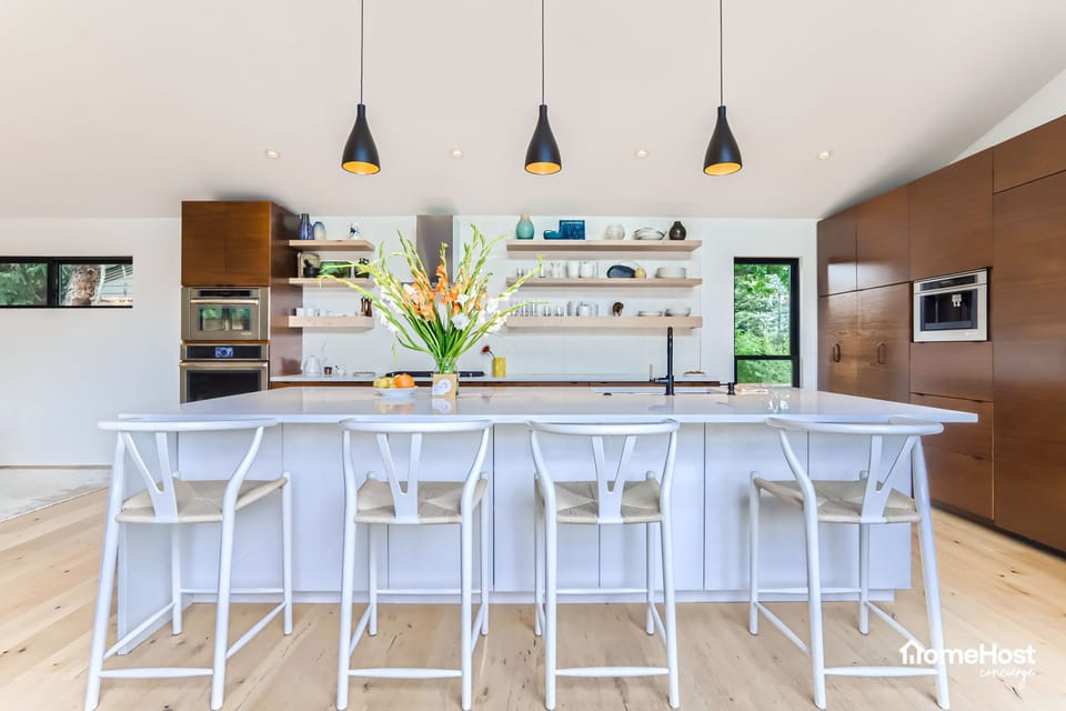 Kitchen island