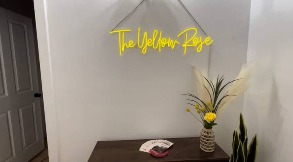 Welcome to the Yellowrose in downtown Waxahachie. 