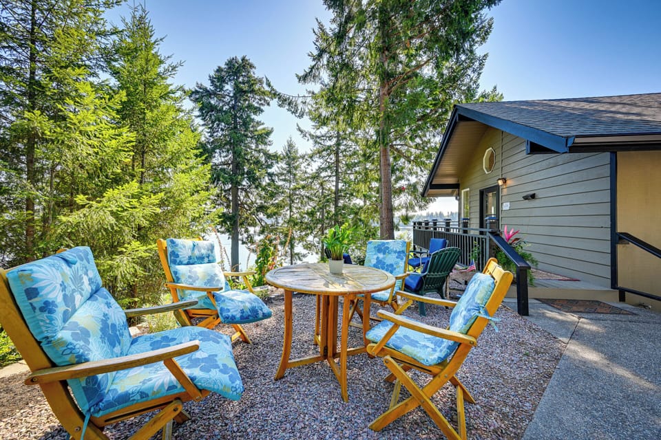 Home Exterior | Waterfront Views