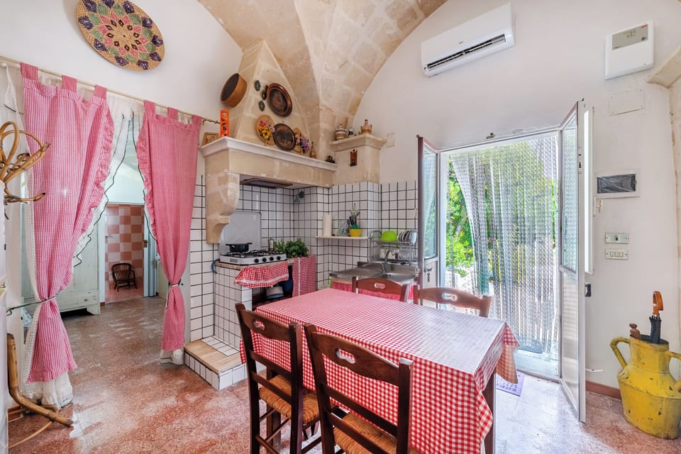 Kitchenette