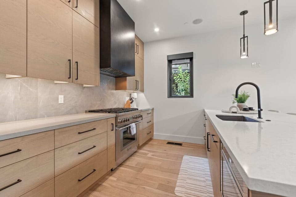 From gourmet meals to local favorites — dine in with ease in our fully equipped kitchen