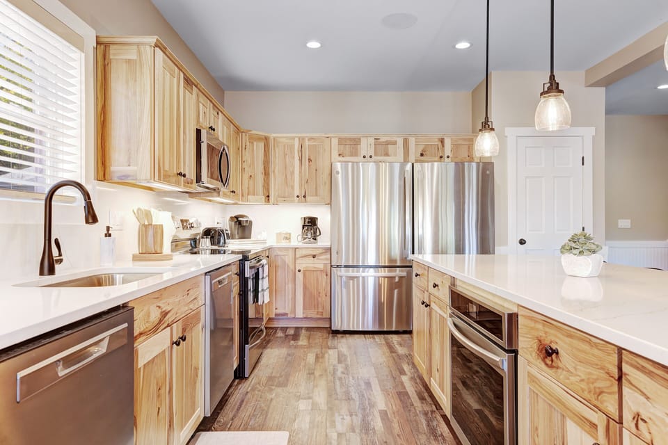 Efficiency Doubled: Double Dishwasher and a Refrigerator for Fresh Delights!