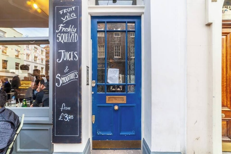 The front entrance, next to a very cute cafe that serves delicious lunches and breakfasts.