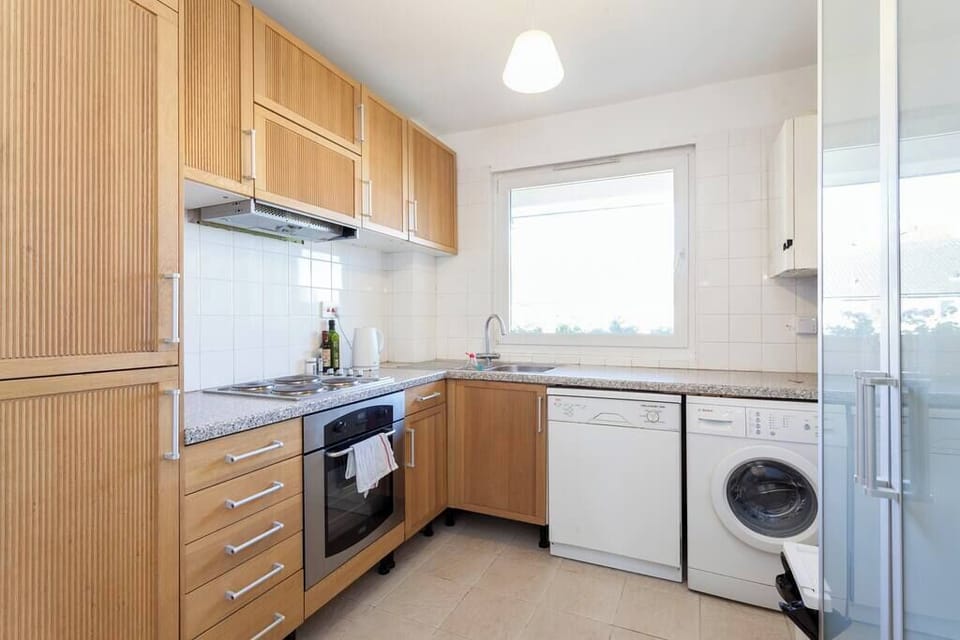 Kitchen with all mod cons