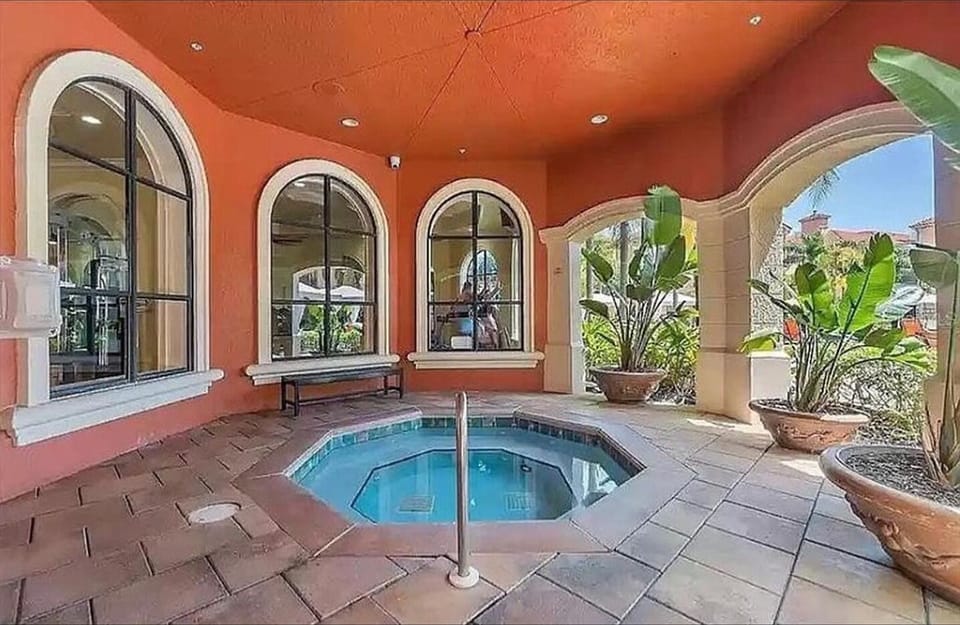 Hot tub