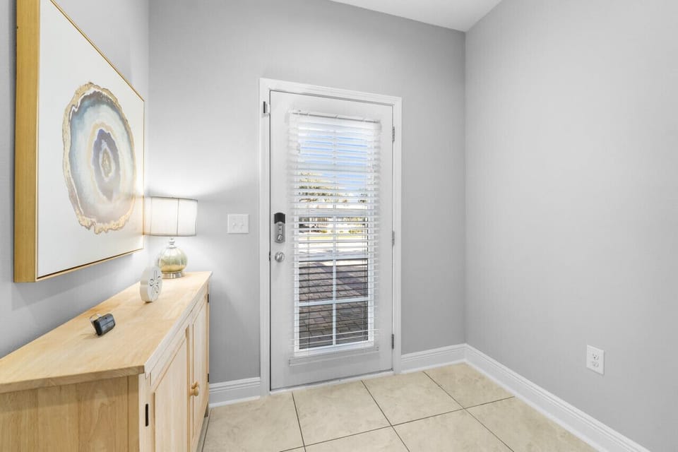Entry Space