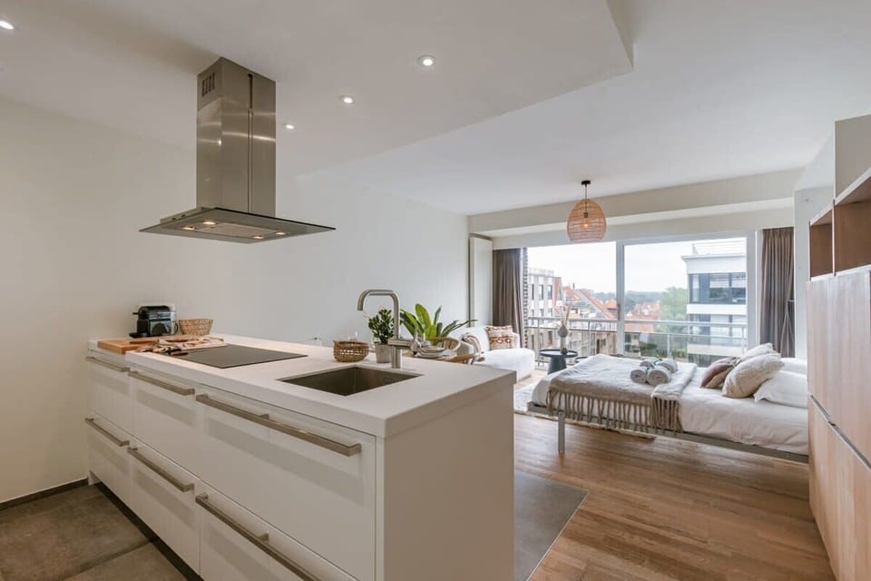 Open and modern kitchen