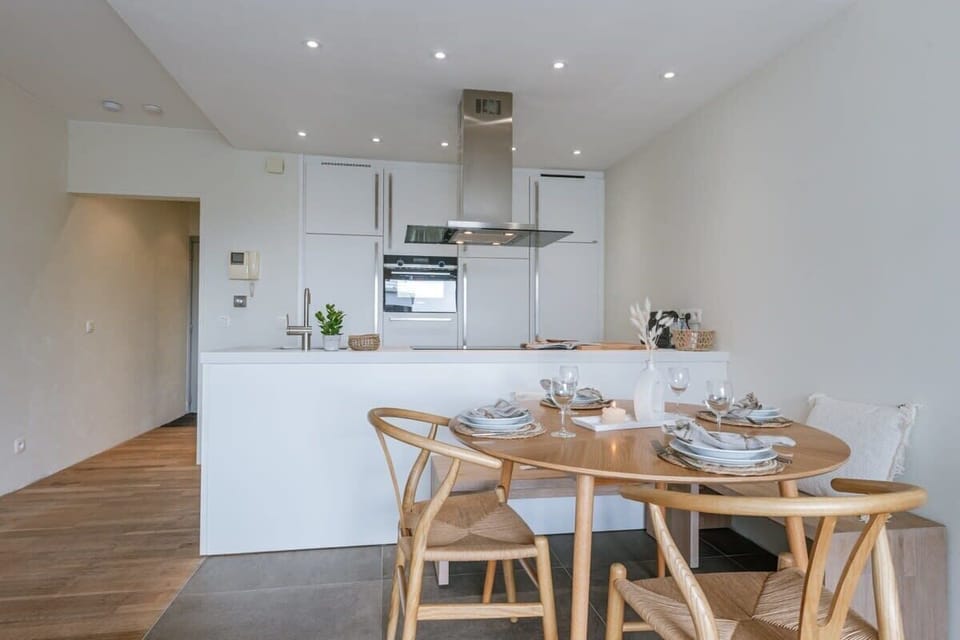 Open kitchen with dining area