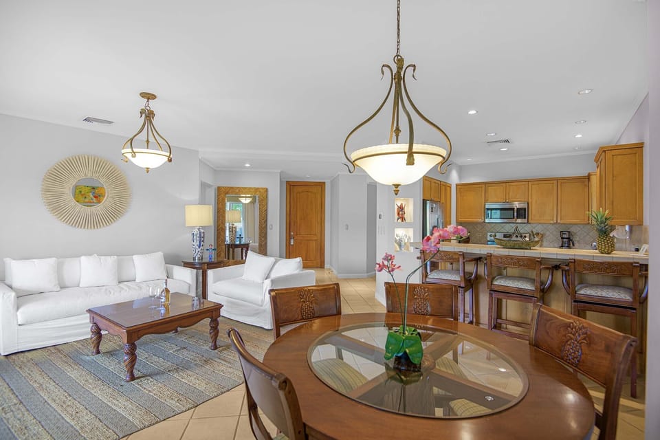 An comfortable dining area, perfect for family meals or entertaining guests.