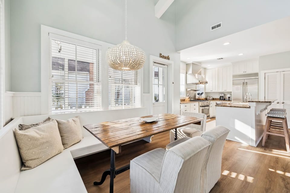 Array_220SaltBoxLn-21