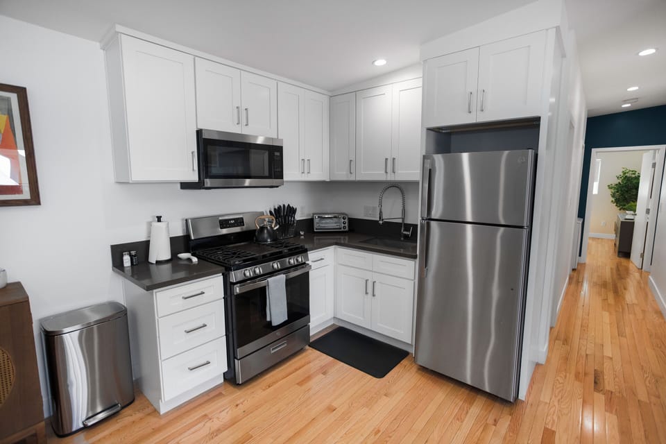 Fully Stocked Kitchen