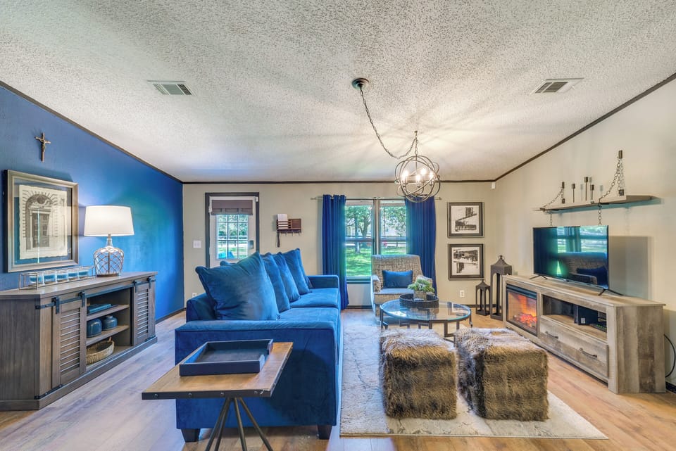 Ocala Vacation Rental | 4BR | 2BA | Stairs Required | 1,600 Sq Ft