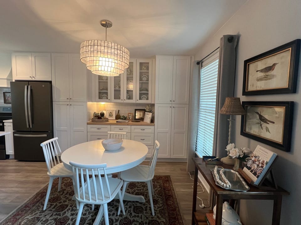 Enjoy meals together in the convenient dining area.