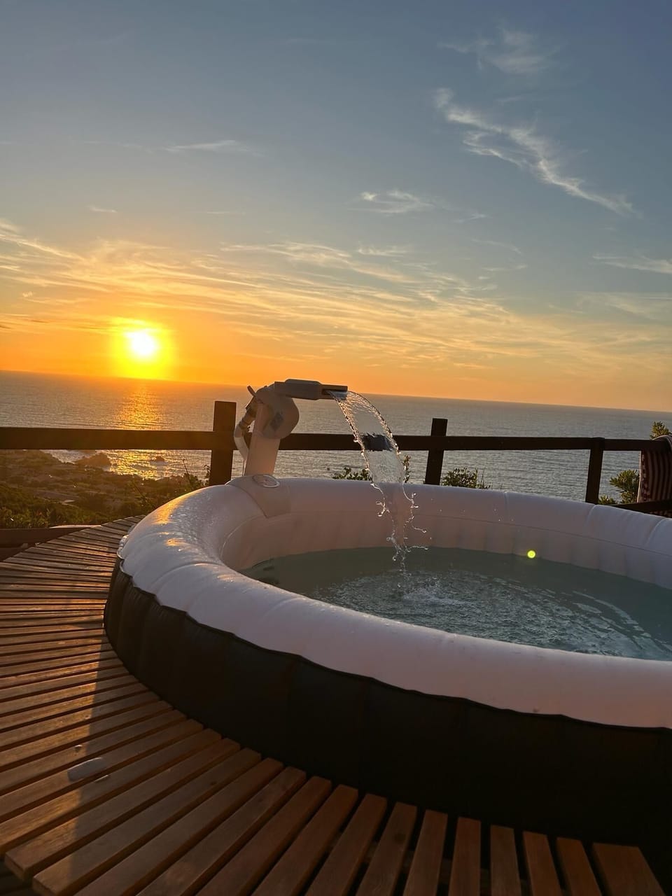 Outdoor spa tub