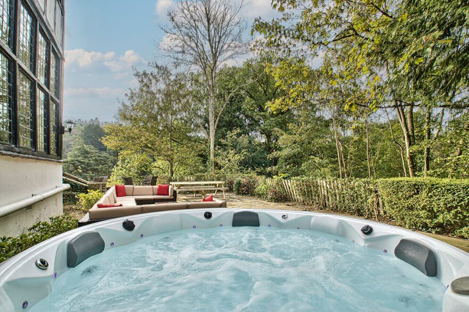 Hot Tub