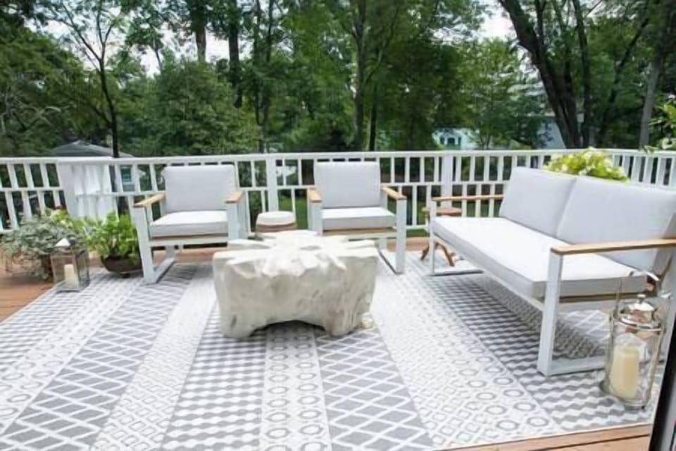 Deck off the kitchen
