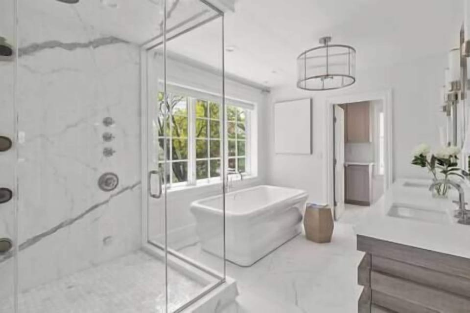 Primary Bathroom (1)