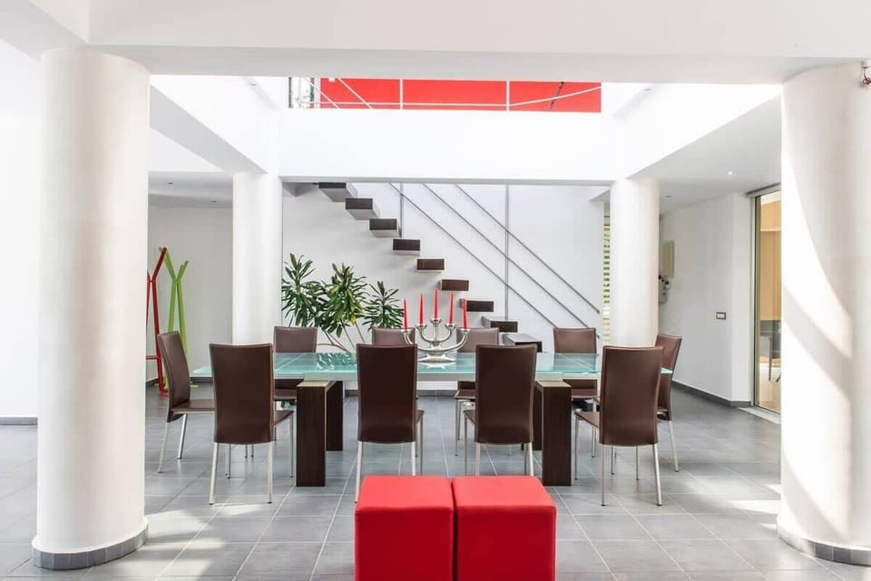 Contemporary Dining Area with Ample Seating
