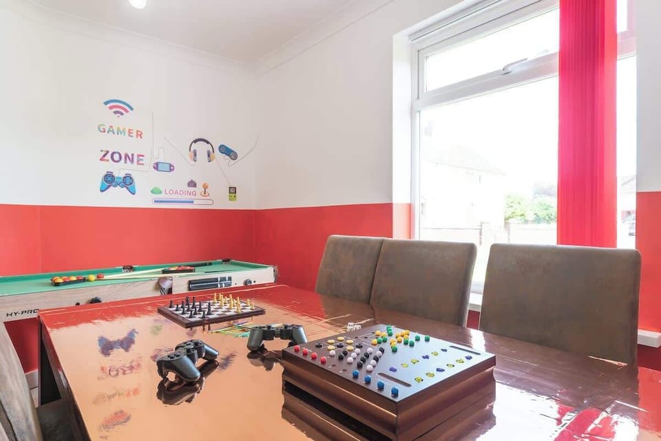 Game room