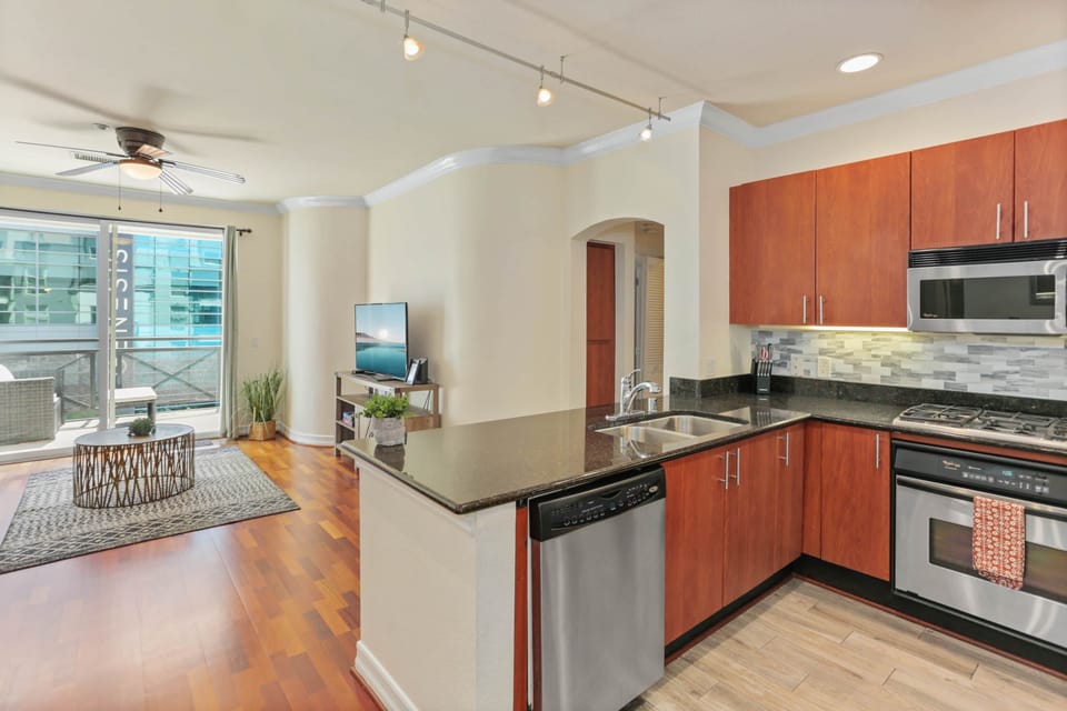 Open Living Space (1)