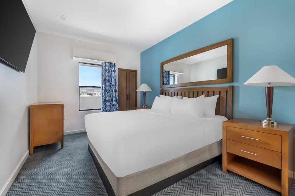 Bedroom. Interior and views may vary based on location and availability.