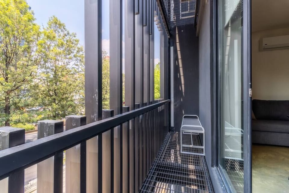 PRIVATE BALCONY