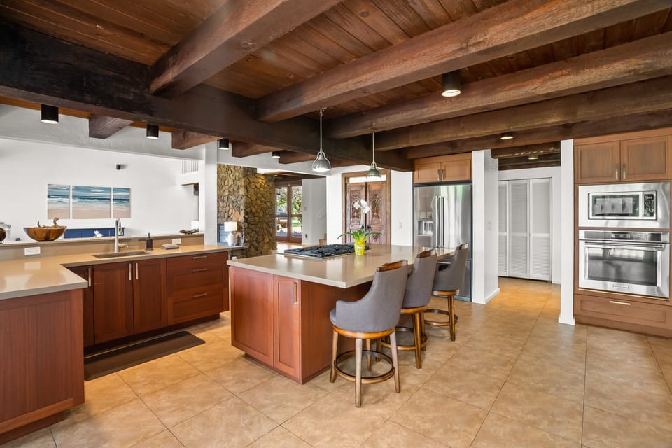 Fully stocked kitchen