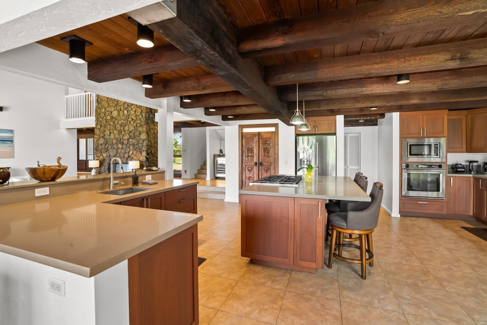 Spacious updated kitchen