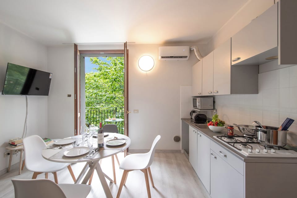 Kitchen and dining area