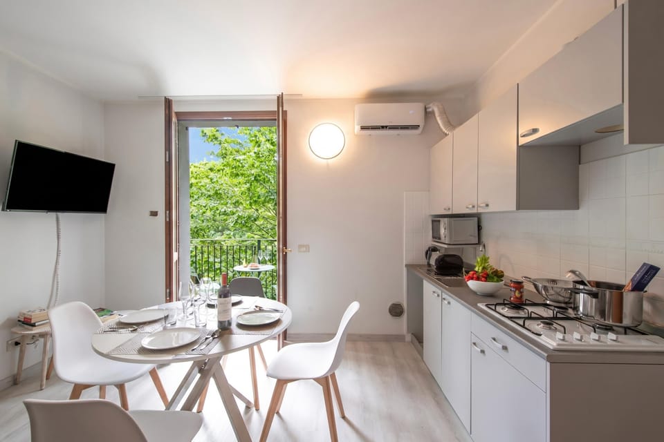 Kitchen and dining area