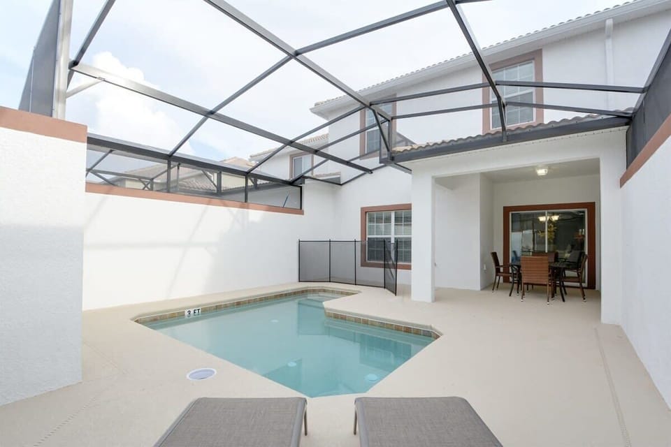 private pool