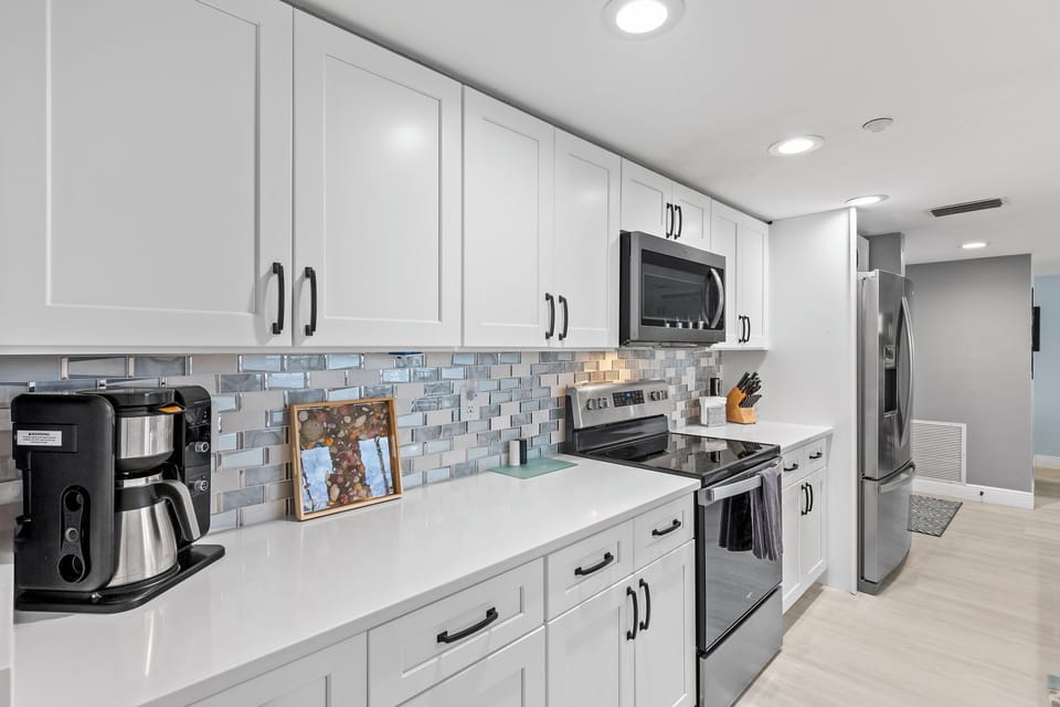 Fully Equipped Kitchen with Stainless Steel Appliances