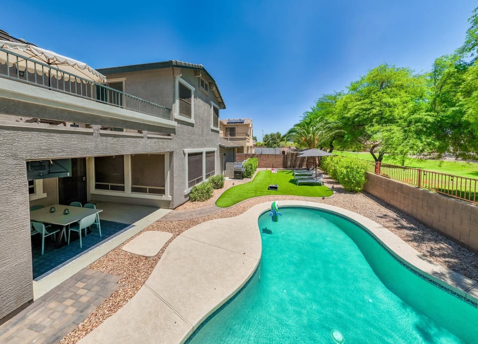 Pool, Patio and Quiet Greenbelt