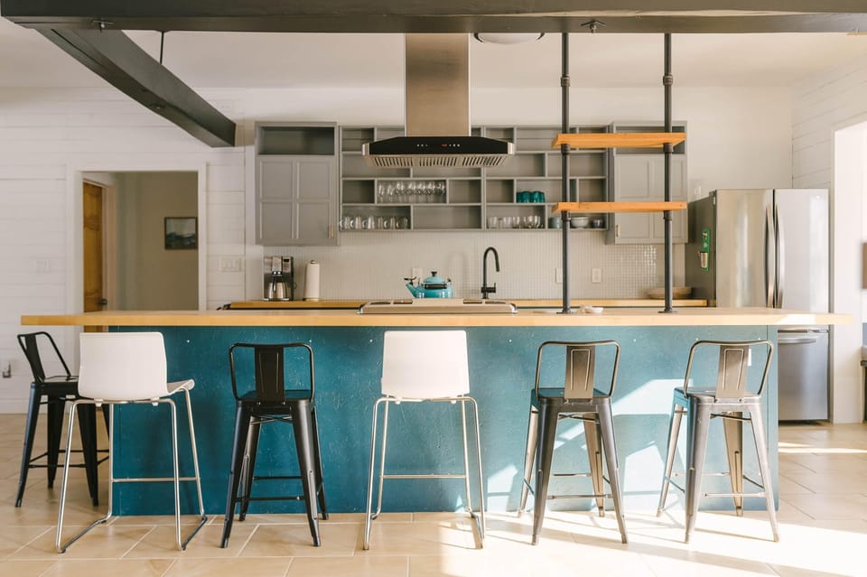 Enjoy cooking with friends around