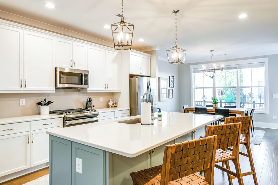 Greenville Vacation Rental | 3BR | 3.5BA | 2,100 Sq Ft | Stairs Required