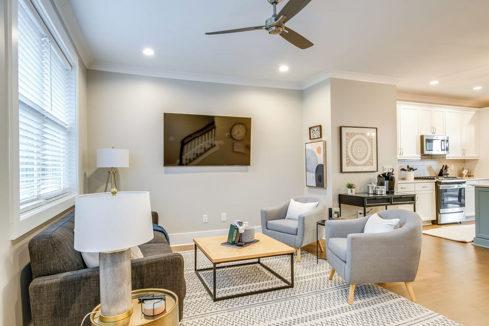 Living Room | 2nd Floor