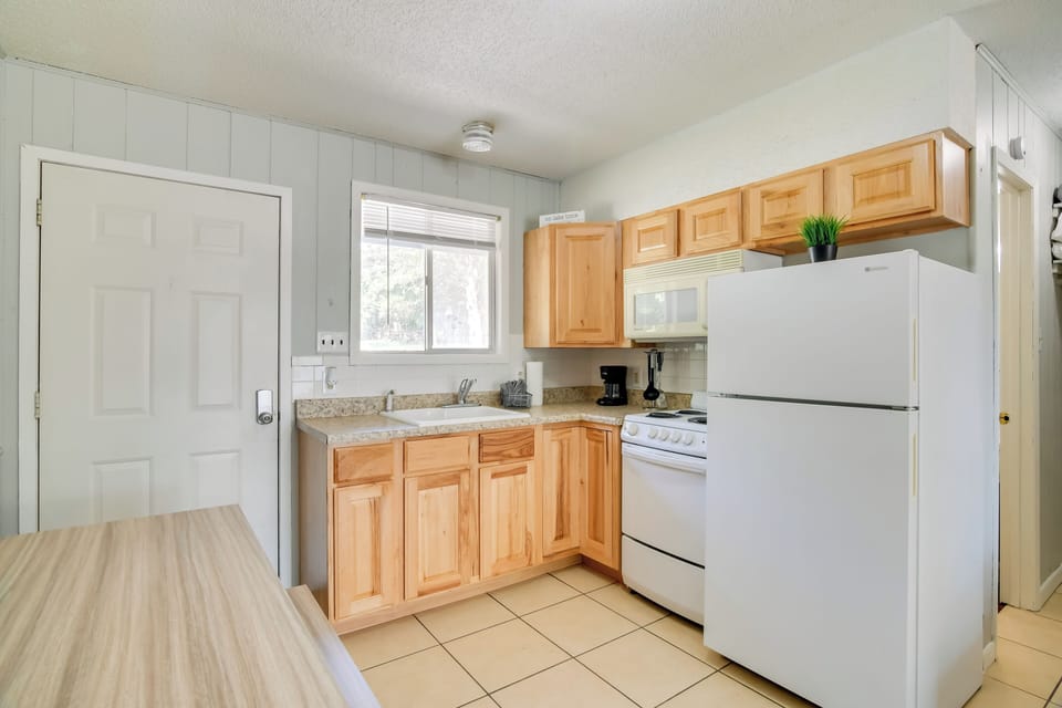 Kitchen | Drip Coffee Maker
