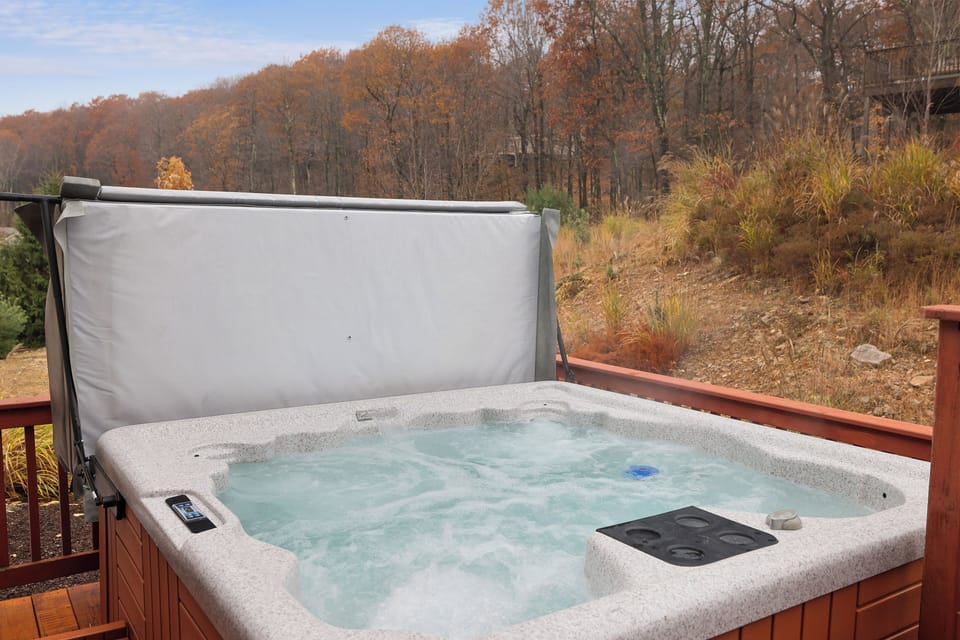 Hot tub