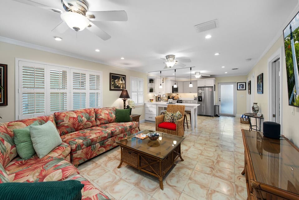 Living room with full size kitchen