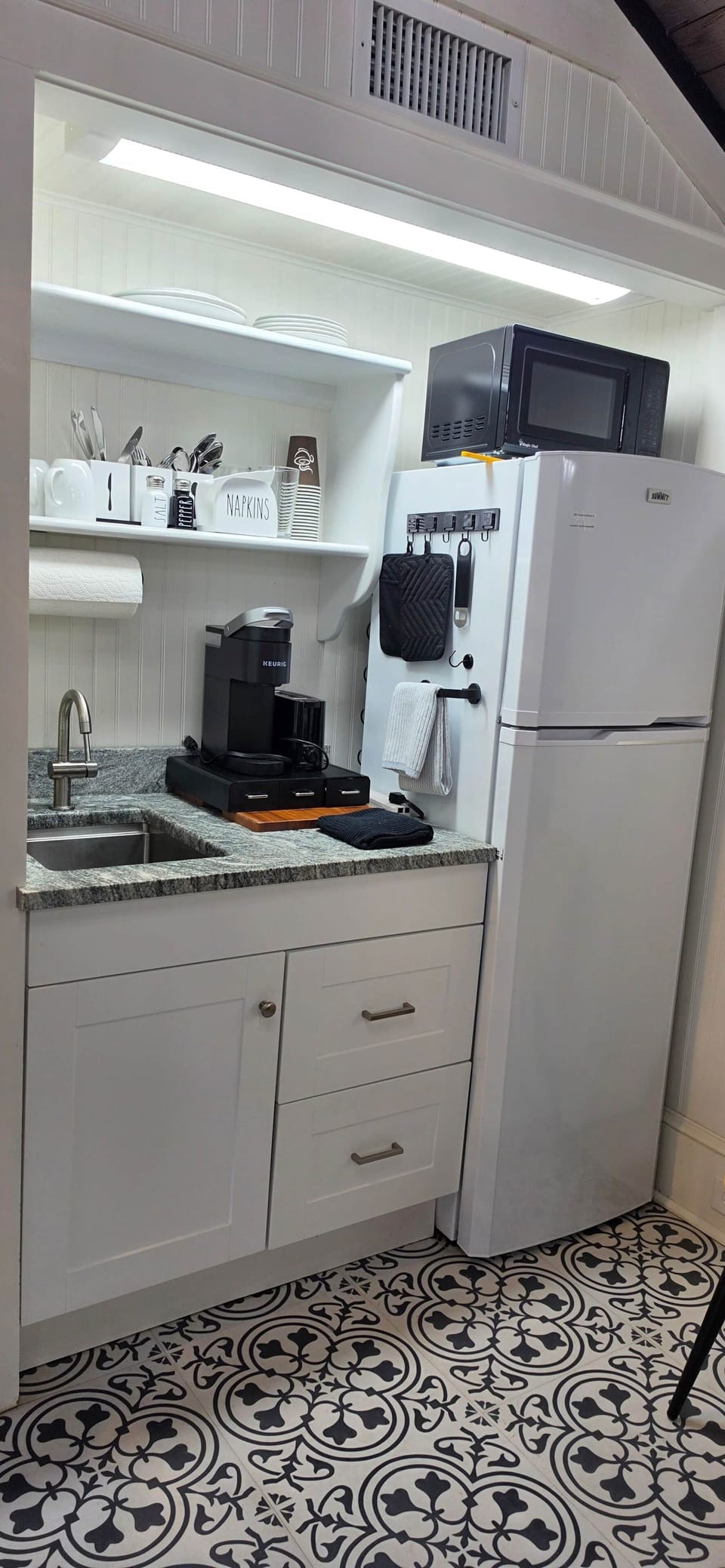 Kitchenette