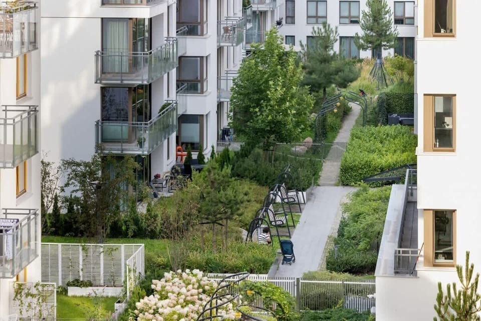 The apartment's surroundings. 