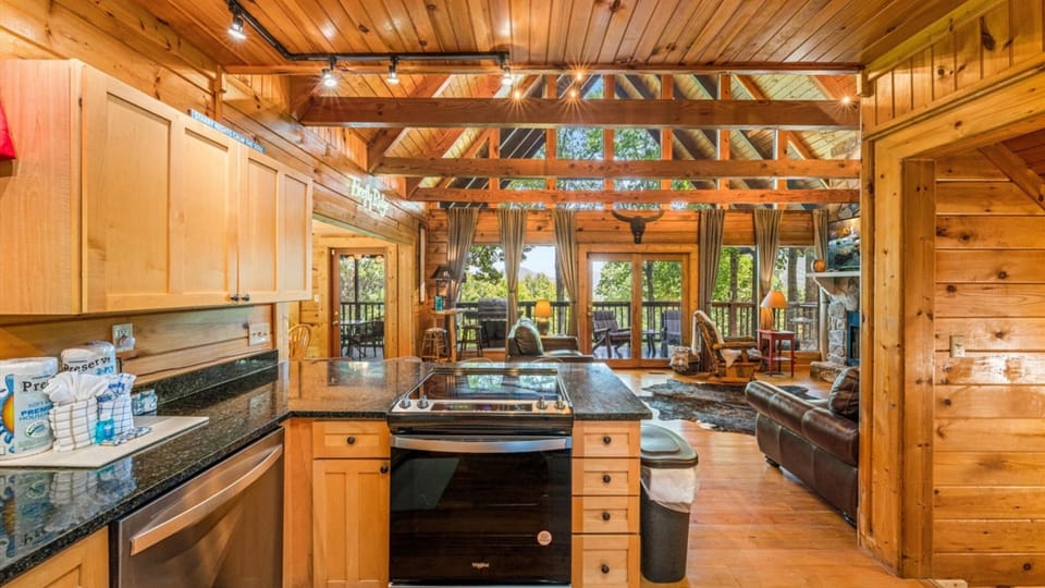 From gourmet feasts to cozy comfort food, this is where delicious memories are made.