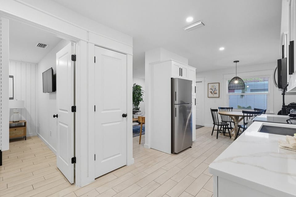 fully stocked kitchen