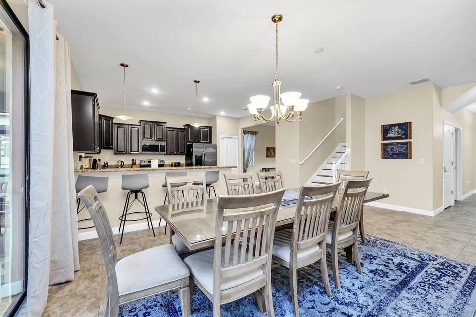 Plenty of space for everyone in your party.