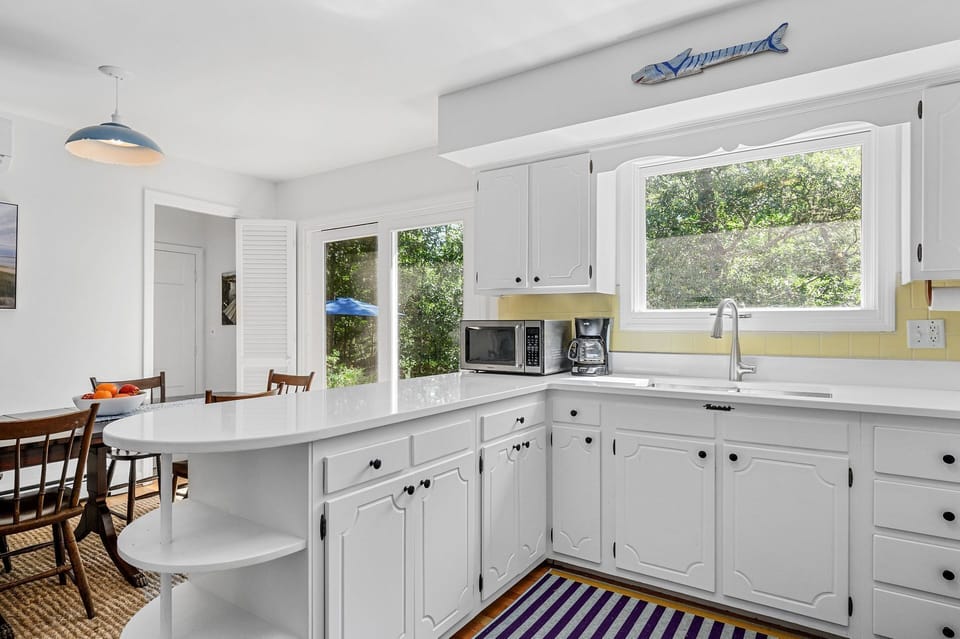 Plenty of counterspace for meal preparations - 94 Joshua Jethro Road Chatham Cape Cod - Cape Escape - NEVR